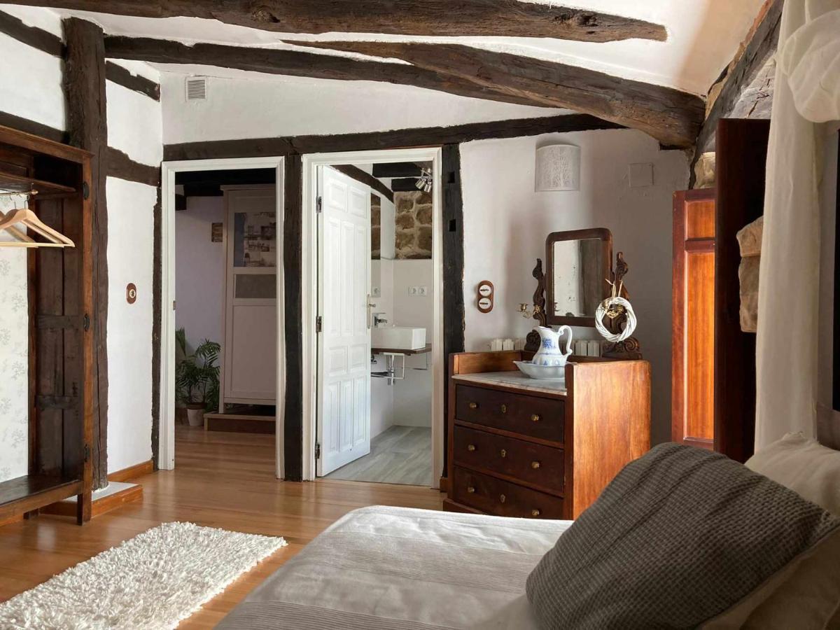Casa Parejas La Casa De Quintanilla 1 Pensionat Quintanilla las Torres Exteriör bild